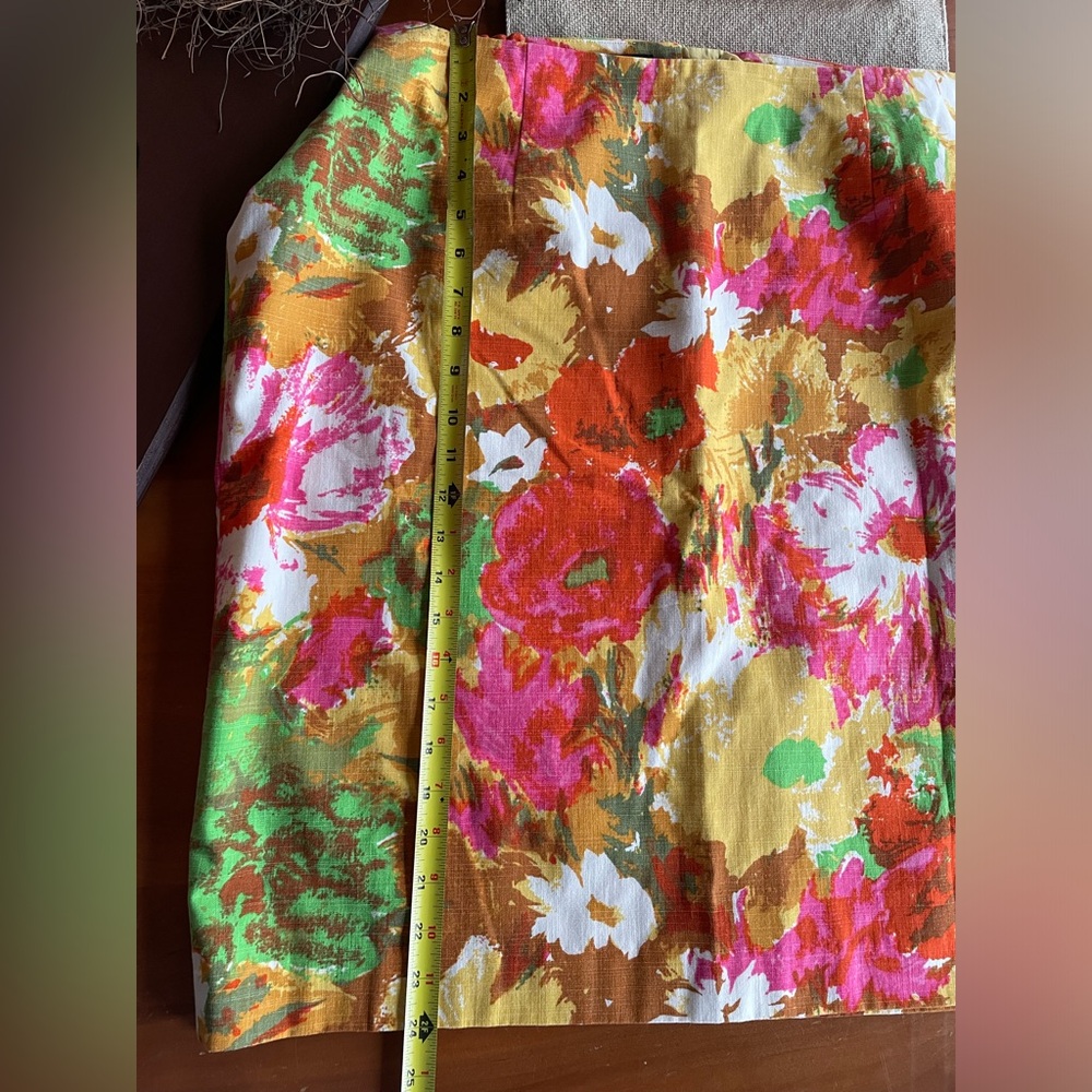 Talbots Floral Skirt Pink Orange Yellow Abstract Flowers Plus Size 16W. EUC - Picture 11 of 12